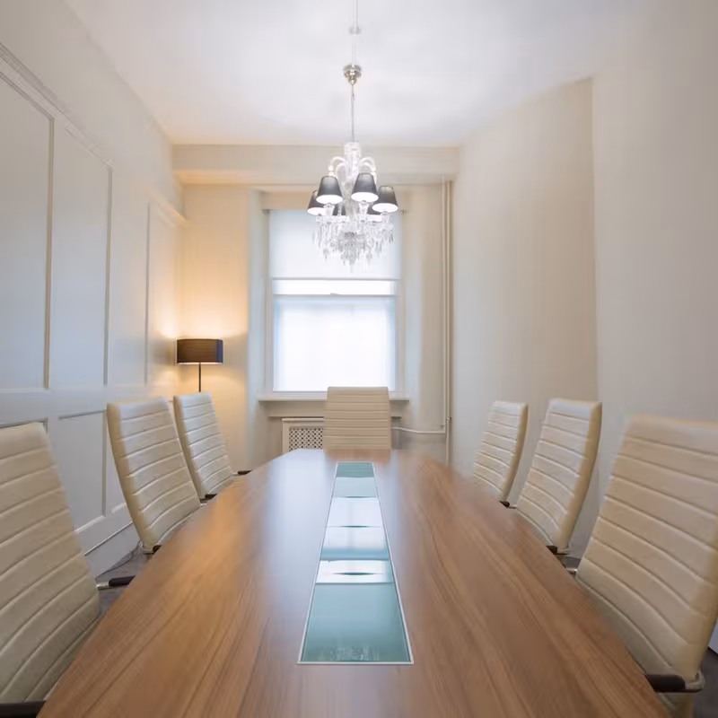 7 Grosvenor Gardens, Victoria - Image 3