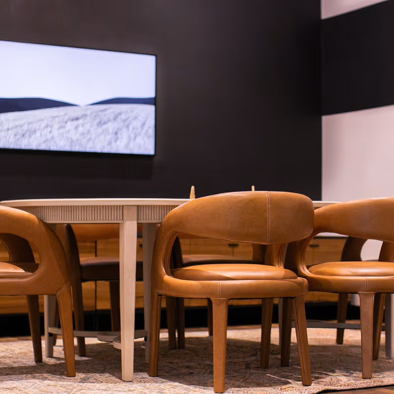 5052 Addison Cir, Addison - Image 1