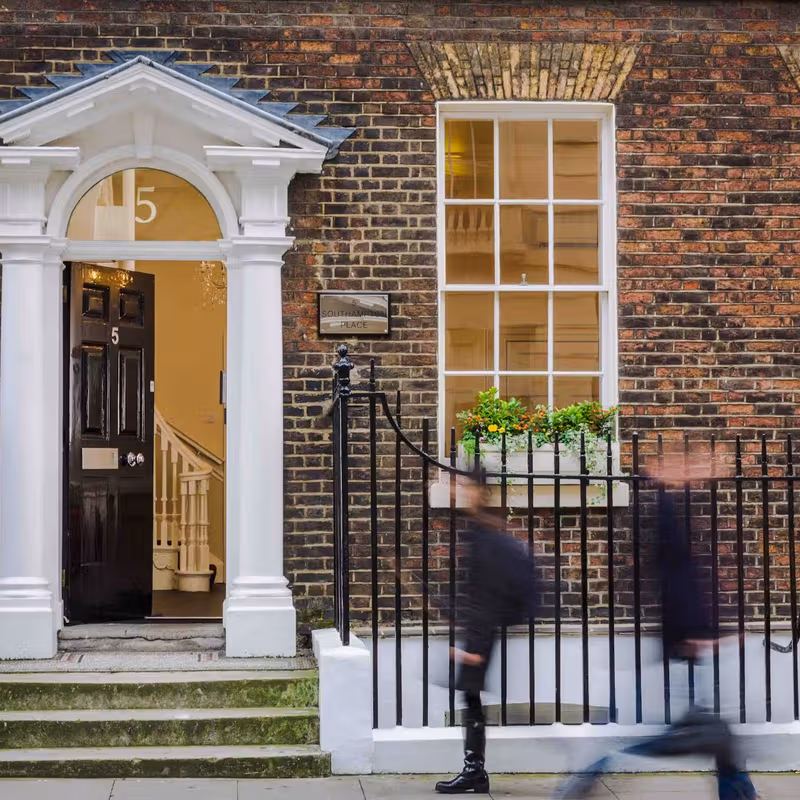 5 Southampton Place, Holborn - Image 7