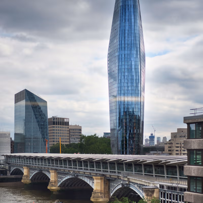 2 Puddle Dock, Blackfriars - Image 7