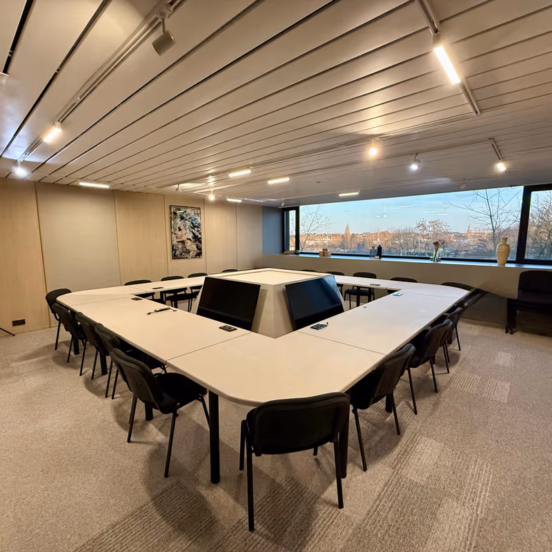 undefined - Image 13