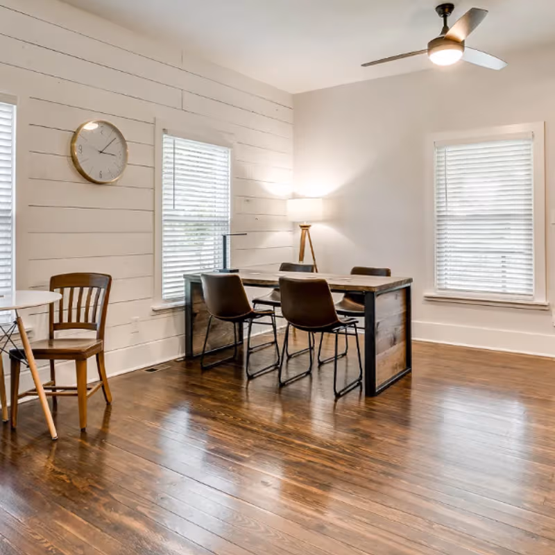173 W Main St, Azle - Image 9