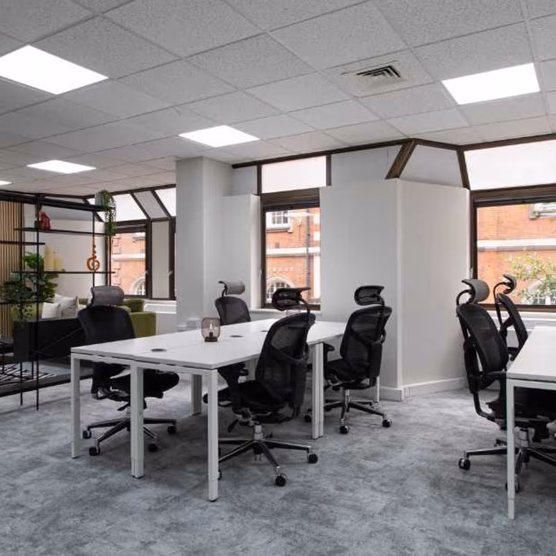 5 Jewry Street, Tower - Image 6