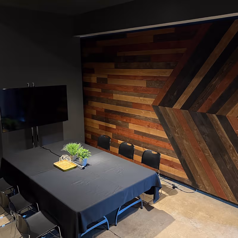 6800 West Gate Blvd, Austin - Image 1