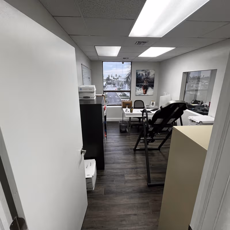 undefined - Image 5