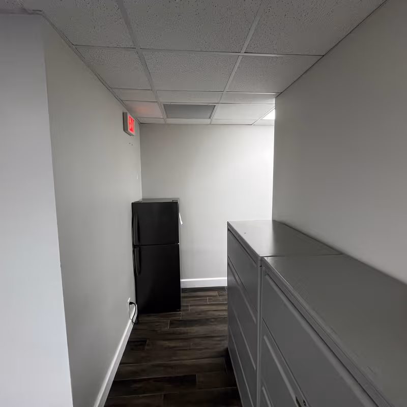 undefined - Image 6