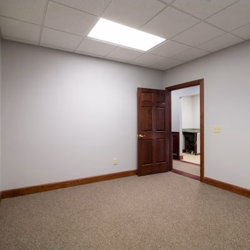 95-105 Canal Landing Blvd, Rochester - Image 4