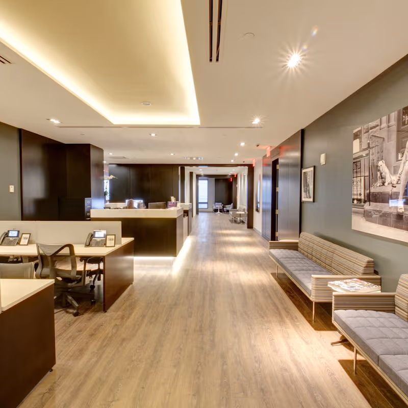 667 Madison Ave, New York - Image 2