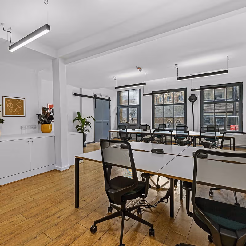 73 Leonard St, London - Image 6