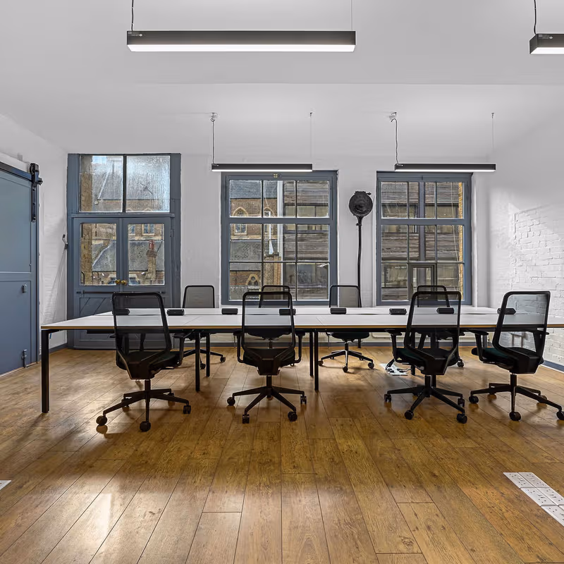 73 Leonard St, London - Image 3