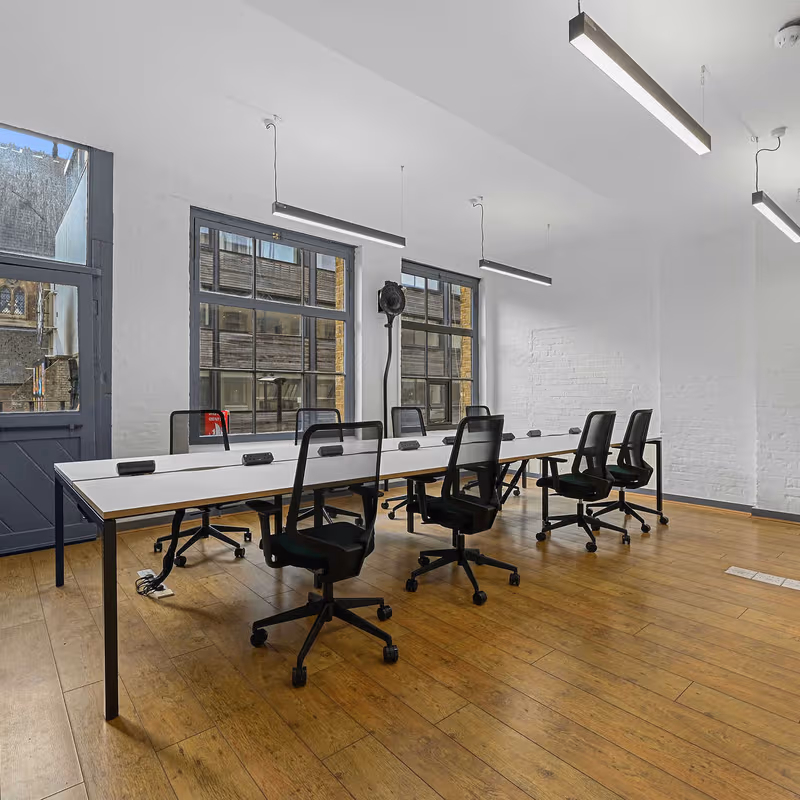 73 Leonard St, London - Image 4