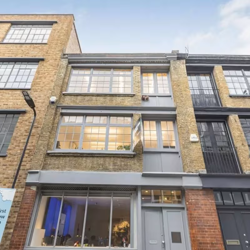 5 Charlotte Rd, London - Image 5