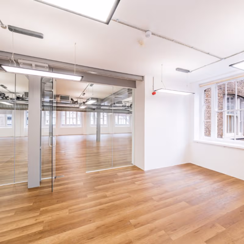 32-38 Saffron Hill, London - Image 4
