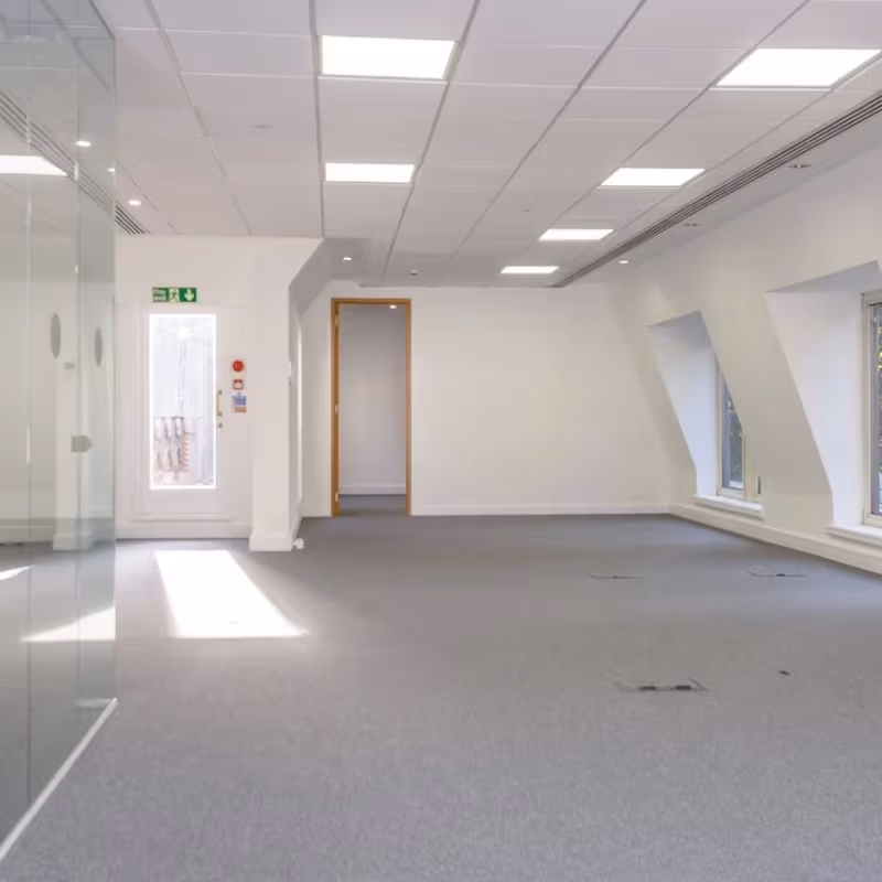 6 Laurence Pountney Hill, London - Image 2