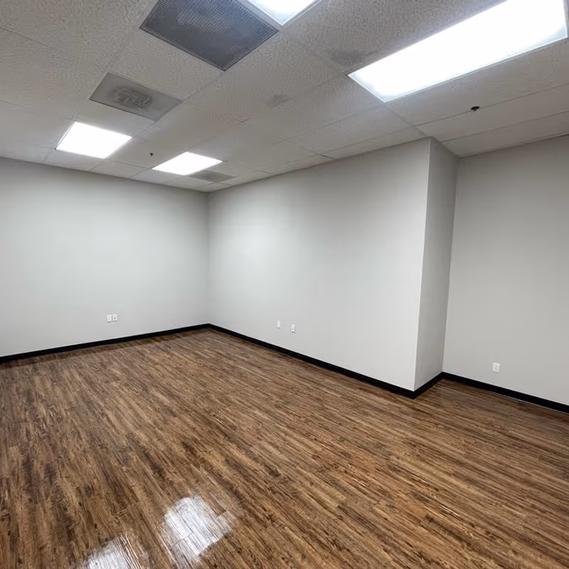 6850 Manhattan Blvd, Fort Worth - Image 1
