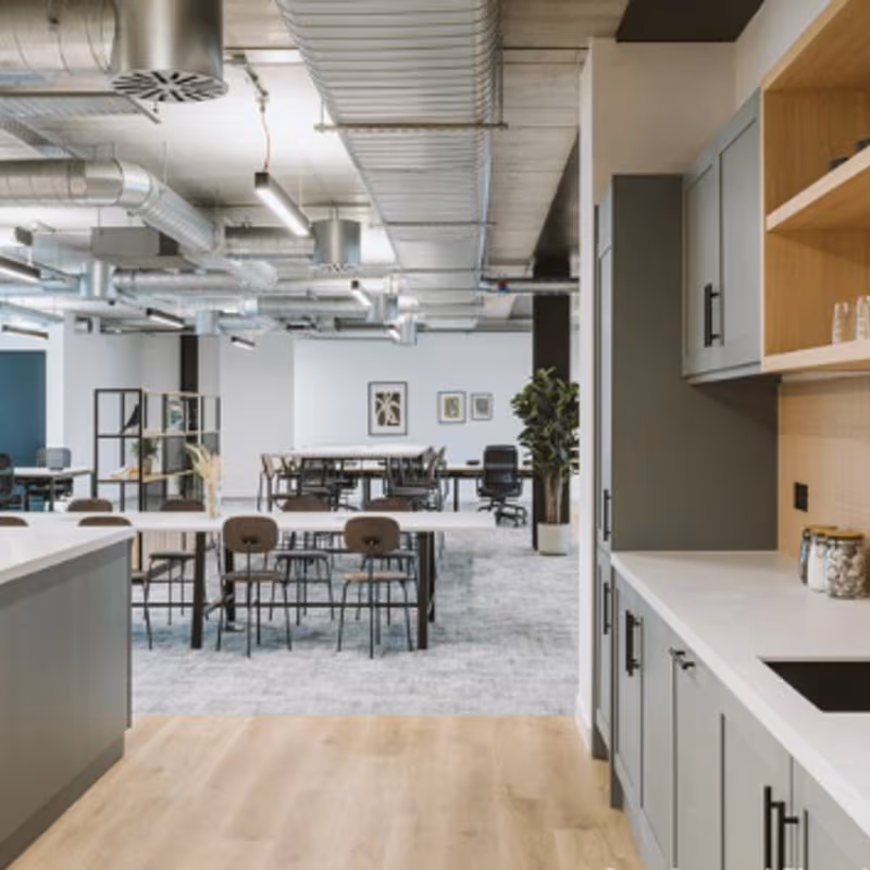 10 White Lion Street, Angel - Image 2