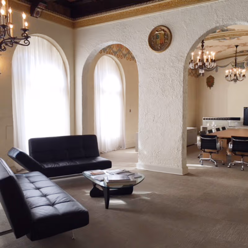 310 N Mesa St, El Paso - Image 3