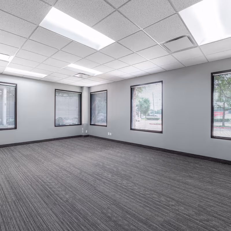 17000 Dallas Pkwy, Dallas - Image 3