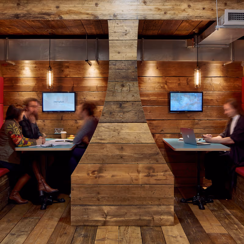 2-4 Sampson Street, Greater London - Image 6