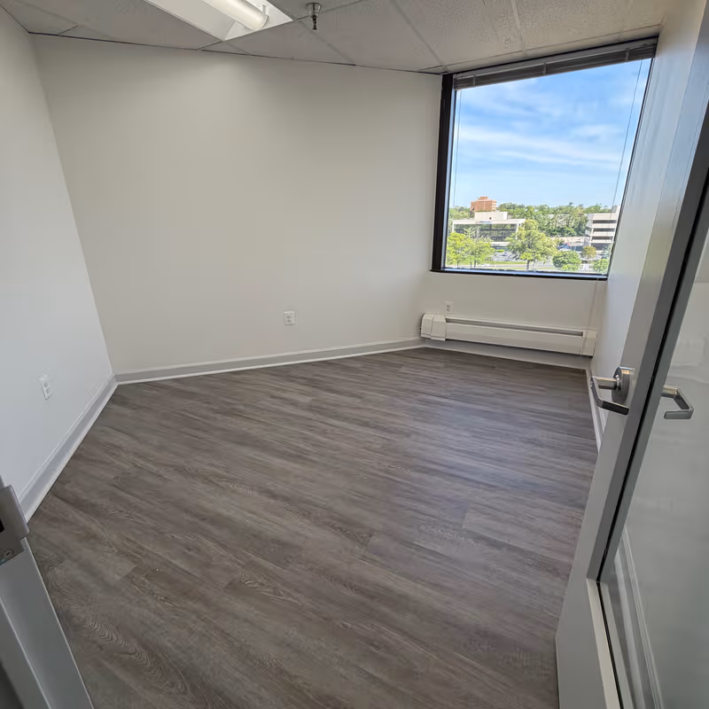 100 Lakeforest Boulevard, Gaithersburg - Image 5