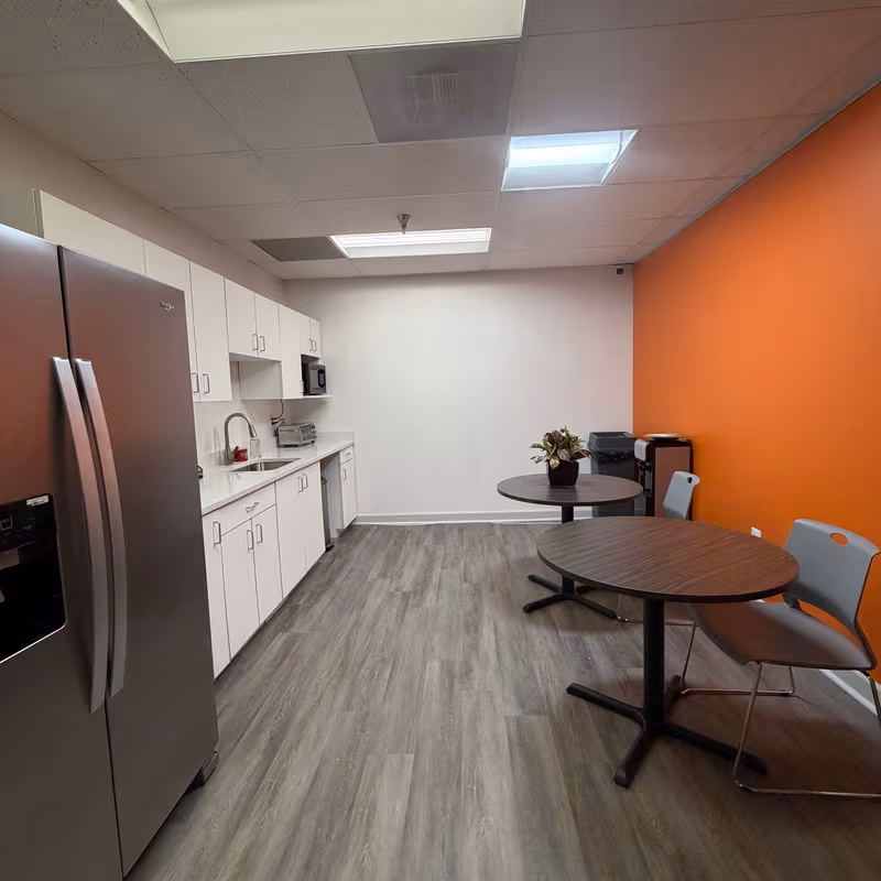 100 Lakeforest Boulevard, Gaithersburg - Image 3