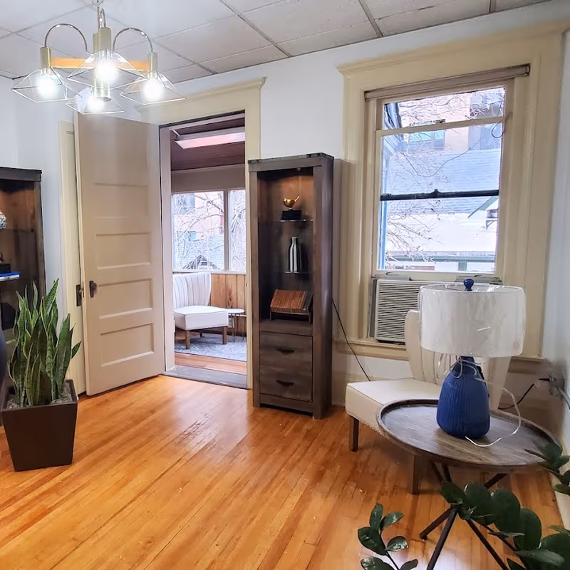 1600 Pennsylvania St, Denver - Image 3
