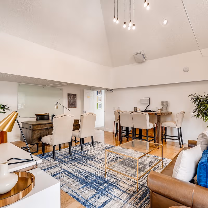 1532 Emerson St, Denver - Image 4