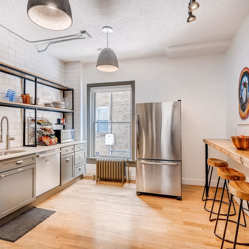 1532 Emerson St, Denver - Image 6