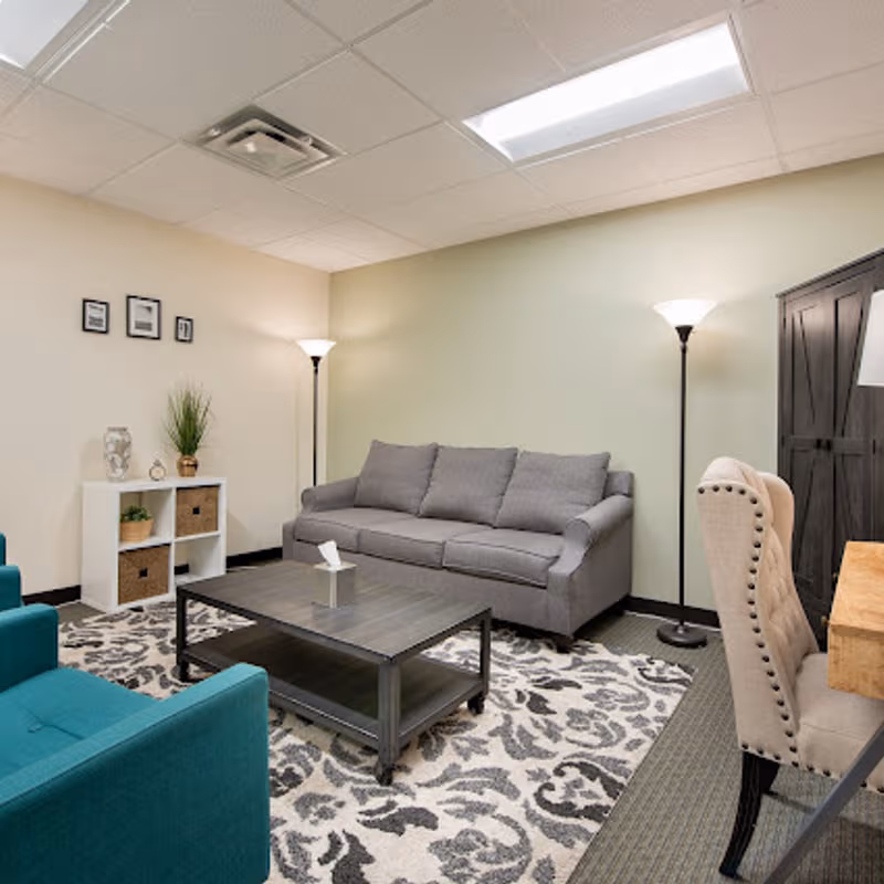 3401 Quebec St, Denver - Image 4