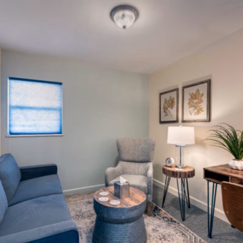 2560 Sheridan Boulevard, Denver - Image 1