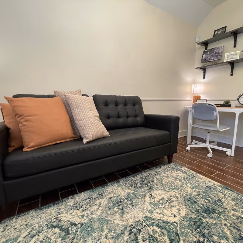 1001 N Goliad St, Rockwall - Image 3
