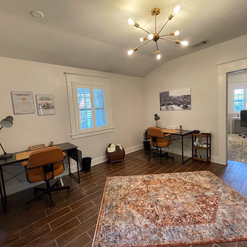 1001 N Goliad St, Rockwall - Image 10