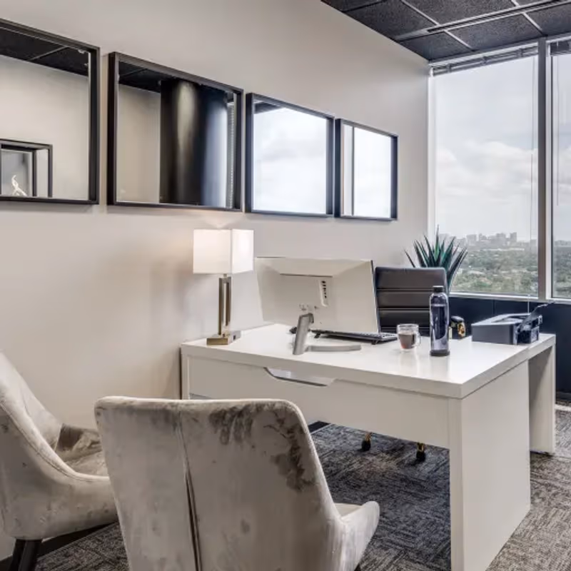 2325 E Camelback Rd, Phoenix - Image 4