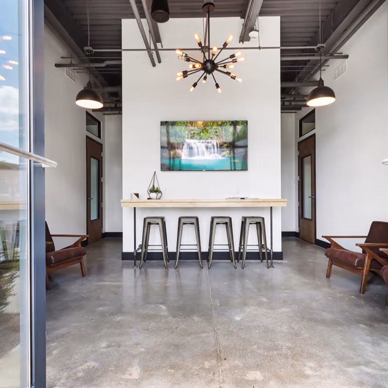 7185 Colfax Ave, Cumming - Image 4