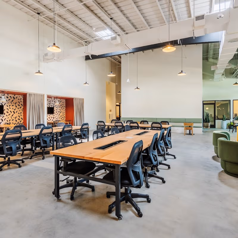 2020 Progress Ct, Raleigh - Image 10