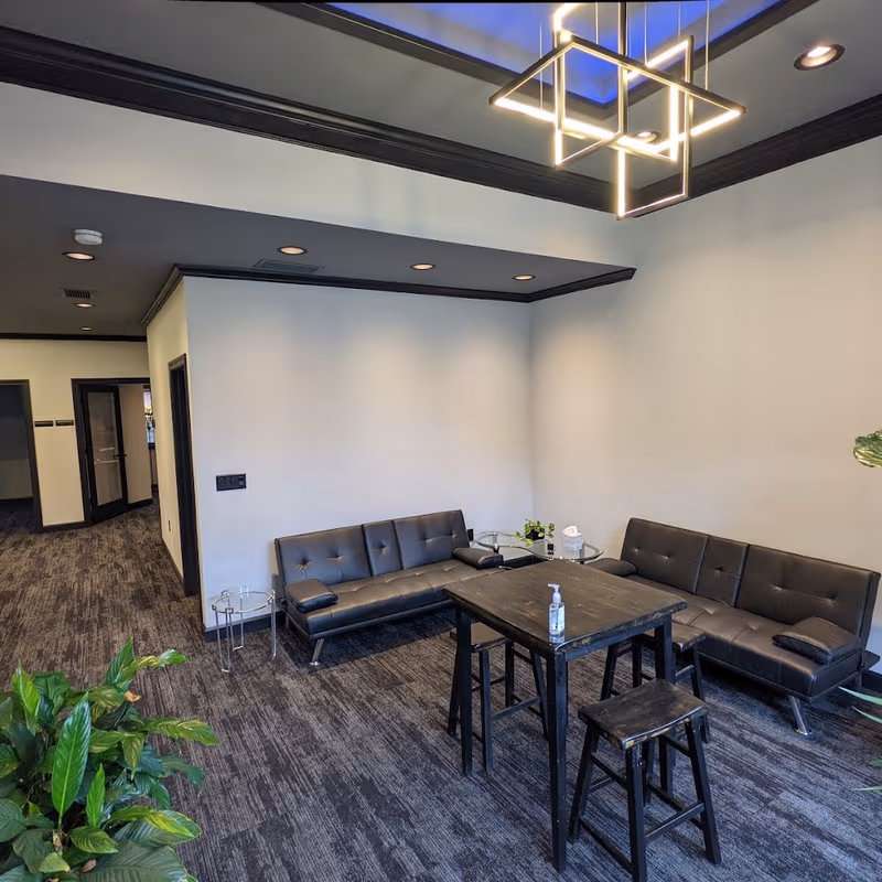 2920 Horizon Park Dr, Suwanee - Image 4