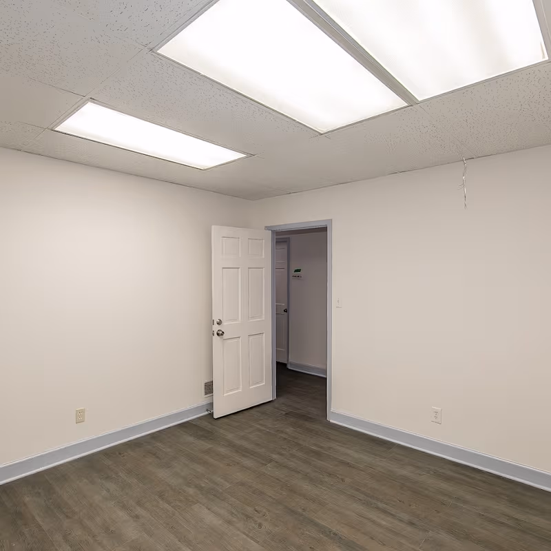 124 S Main St, Jonesboro - Image 10