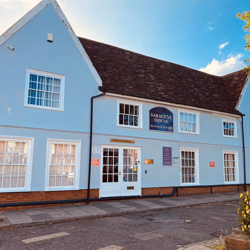 25 St Margaret's Green, Suffolk - Image 9