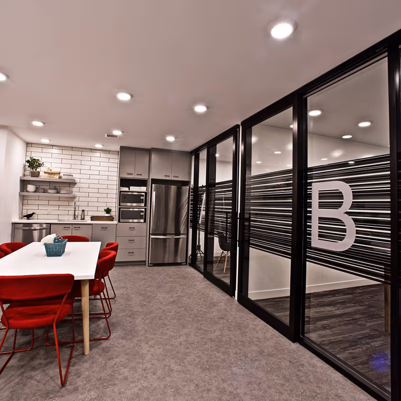 1703 10 Ave Sw, Calgary - Image 3
