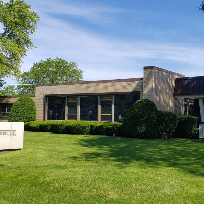 800 W Central Rd, Mt Prospect - Image 4
