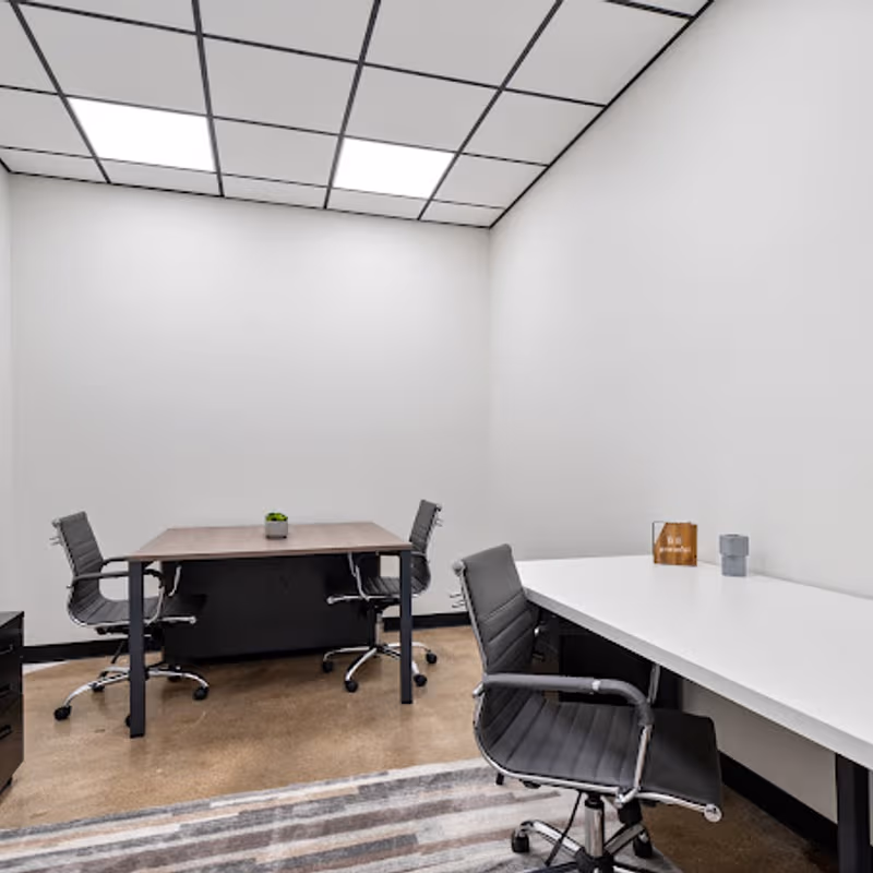 7358 Lincoln Ave, Lincolnwood - Image 2