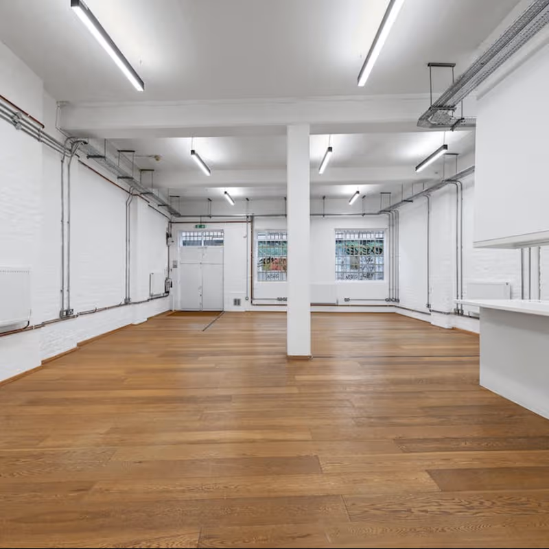 69 Leonard Street, London - Image 2