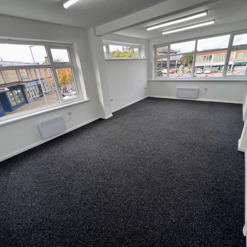 43A Towngate, West Yorkshire - Image 2