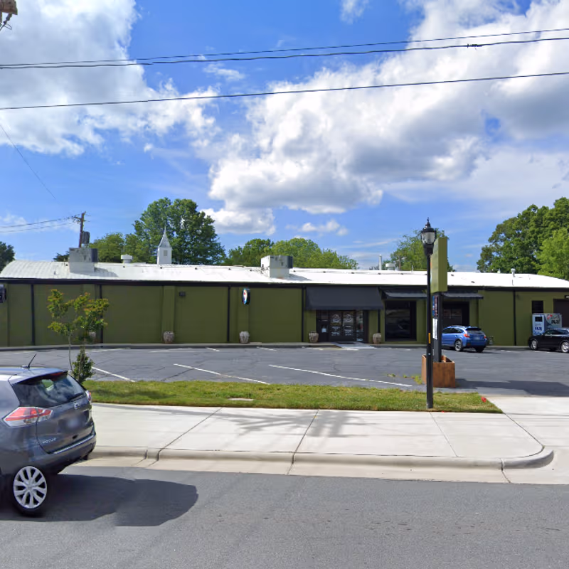 375 Main Ave Ne, Hickory - Image 9