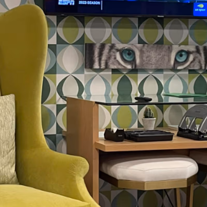 375 Main Ave Ne, Hickory - Image 2