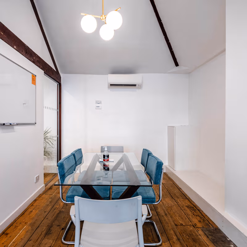 58-60 Rivington Street, Shoreditch - Image 2