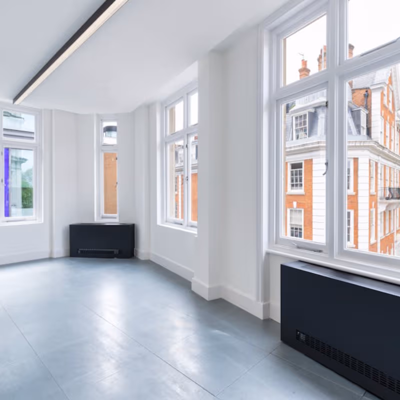 45 Bedford Row, Midtown - Image 4