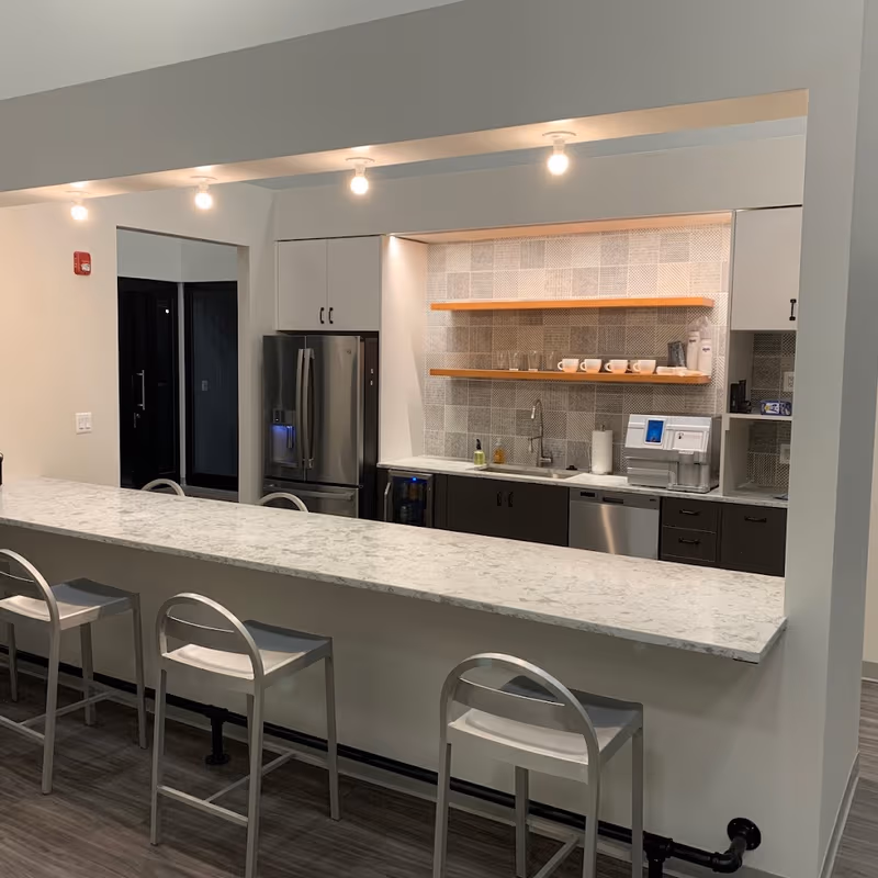 14508 Lee Rd, Chantilly - Image 6