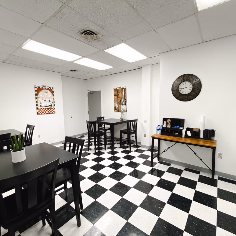 2807 N Parham Rd, Richmond - Image 3