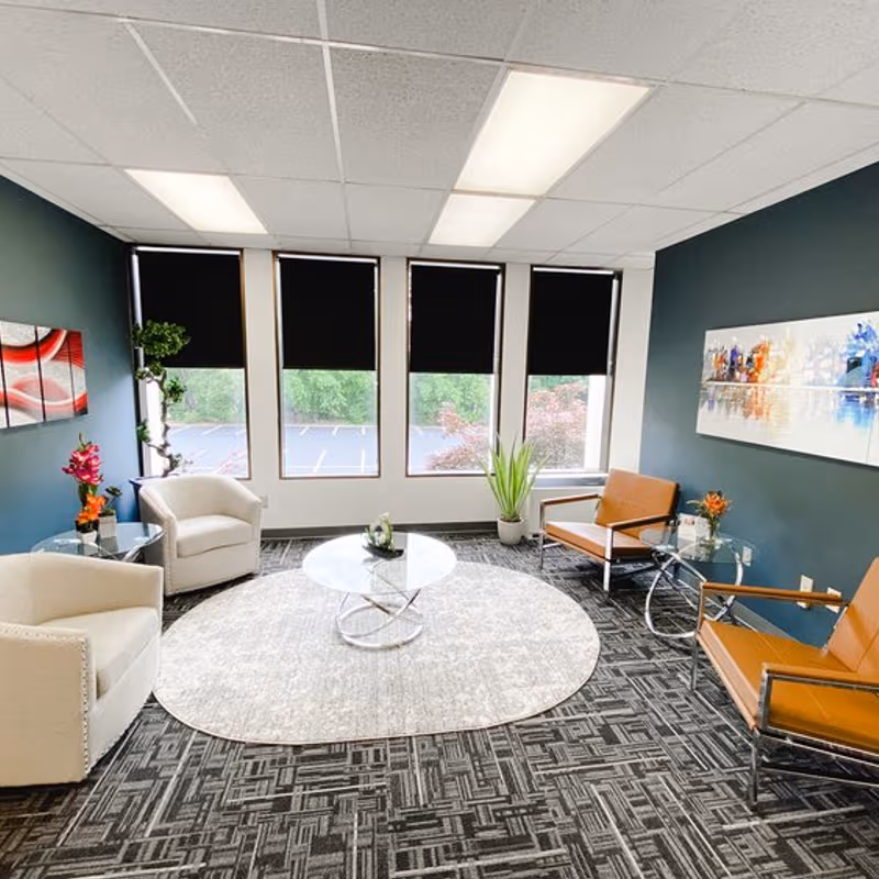 605 N Courthouse Rd, Richmond - Image 4